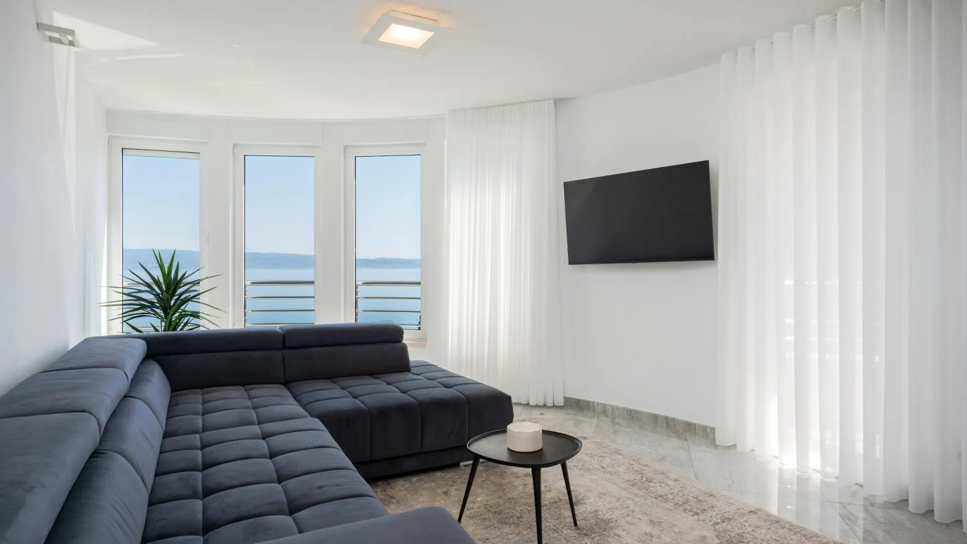 Sea View Apartment By Nono Ban Split